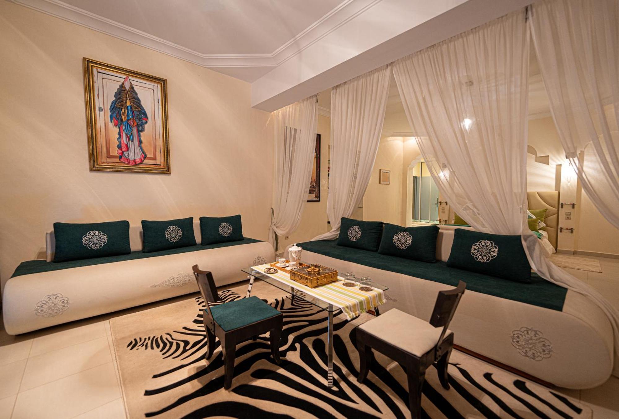 Palais Les Sources De L'Atlas & Spa El Harkat ภายนอก รูปภาพ