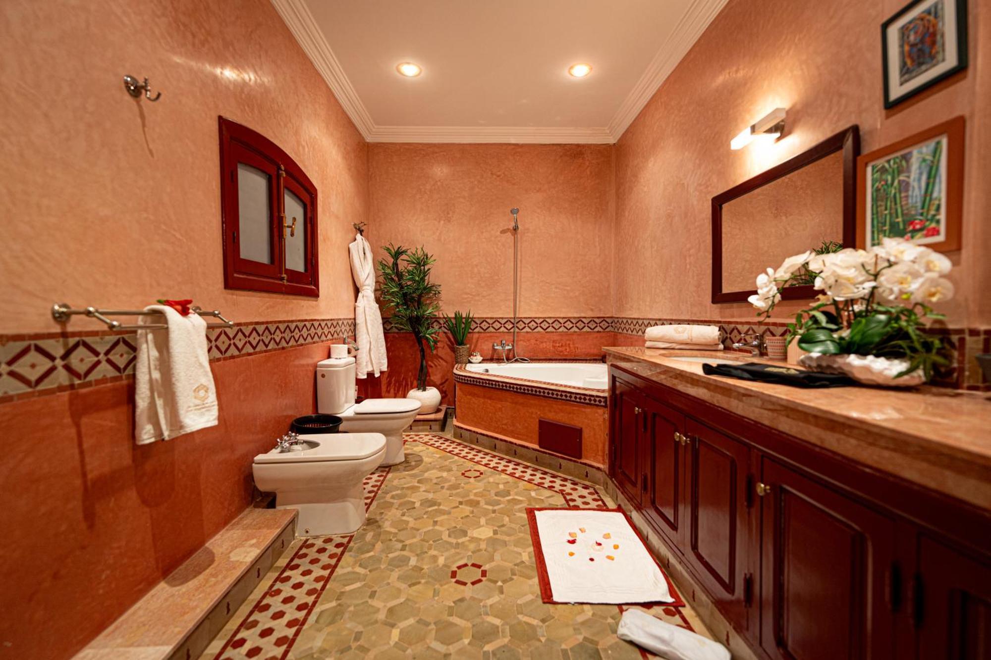 Palais Les Sources De L'Atlas & Spa El Harkat ภายนอก รูปภาพ